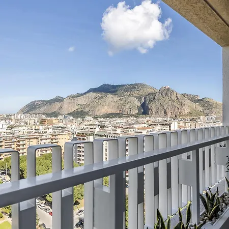 Luxury Tower Sperlinga By Domusicily *