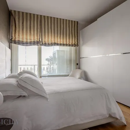 Luxury Tower Sperlinga By Domusicily *