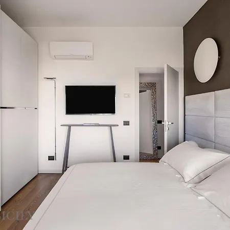 Apartment Luxury Tower Sperlinga By Domusicily